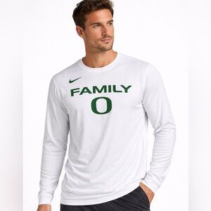Nike Oregon Ducks Dri-FIT Long Sleeve Shirt Men’s Medium White Athletic Training